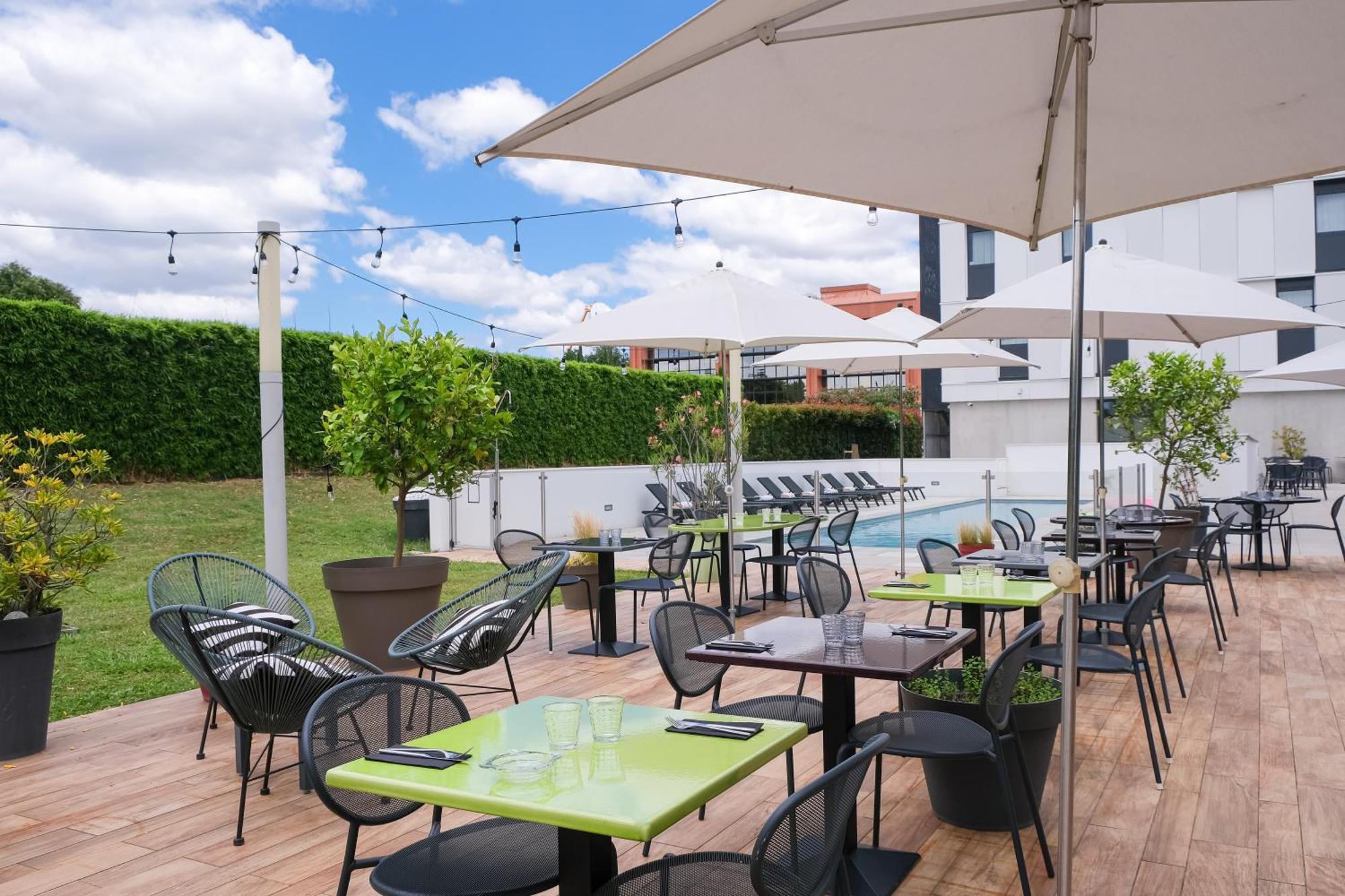 Ibis Budget Toulouse Labege Bagian luar foto