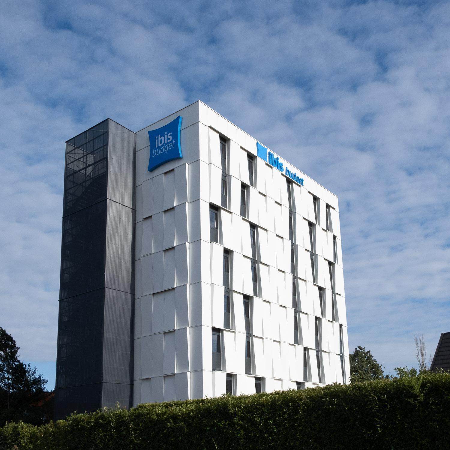 Ibis Budget Toulouse Labege Bagian luar foto